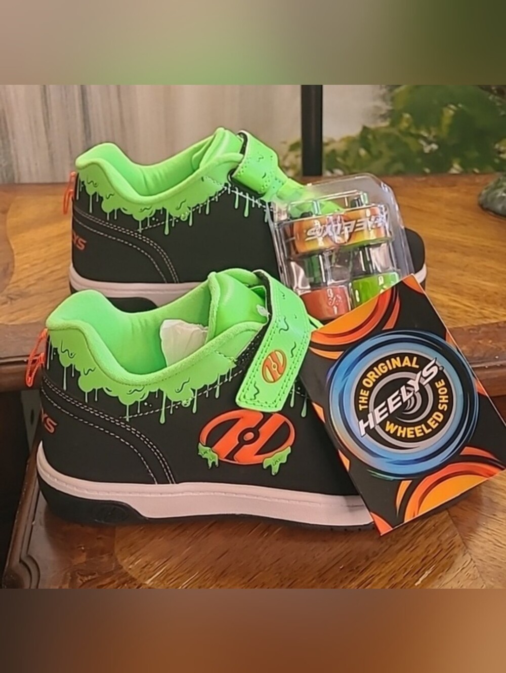 New with tags! Heelys Boys 5 dual up X2 wheel skate shoes black neon green